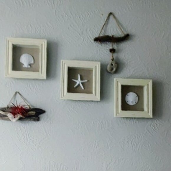 NEW Set of 3 Shell Shabby Chic Shadow Boxes- Creamy Off White Frame 7" x 7" - Picture 2 of 8